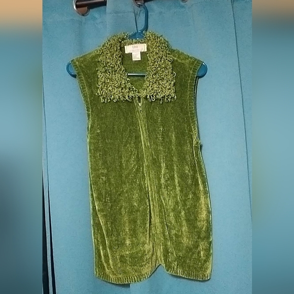 Lisa International Sweater Vest - Picture 1 of 3